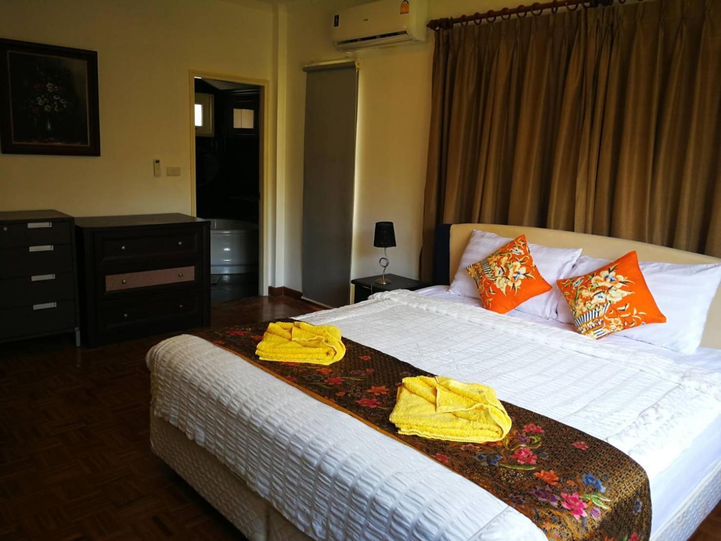 Private Pattaya Resort Nong Prue Phòng bức ảnh