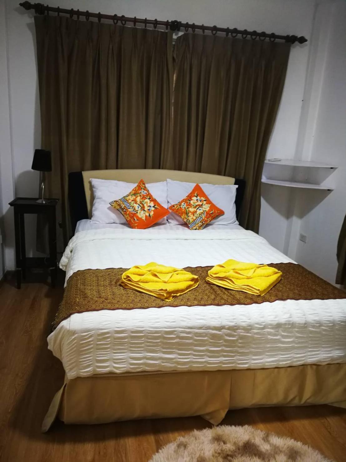 Private Pattaya Resort Nong Prue Phòng bức ảnh